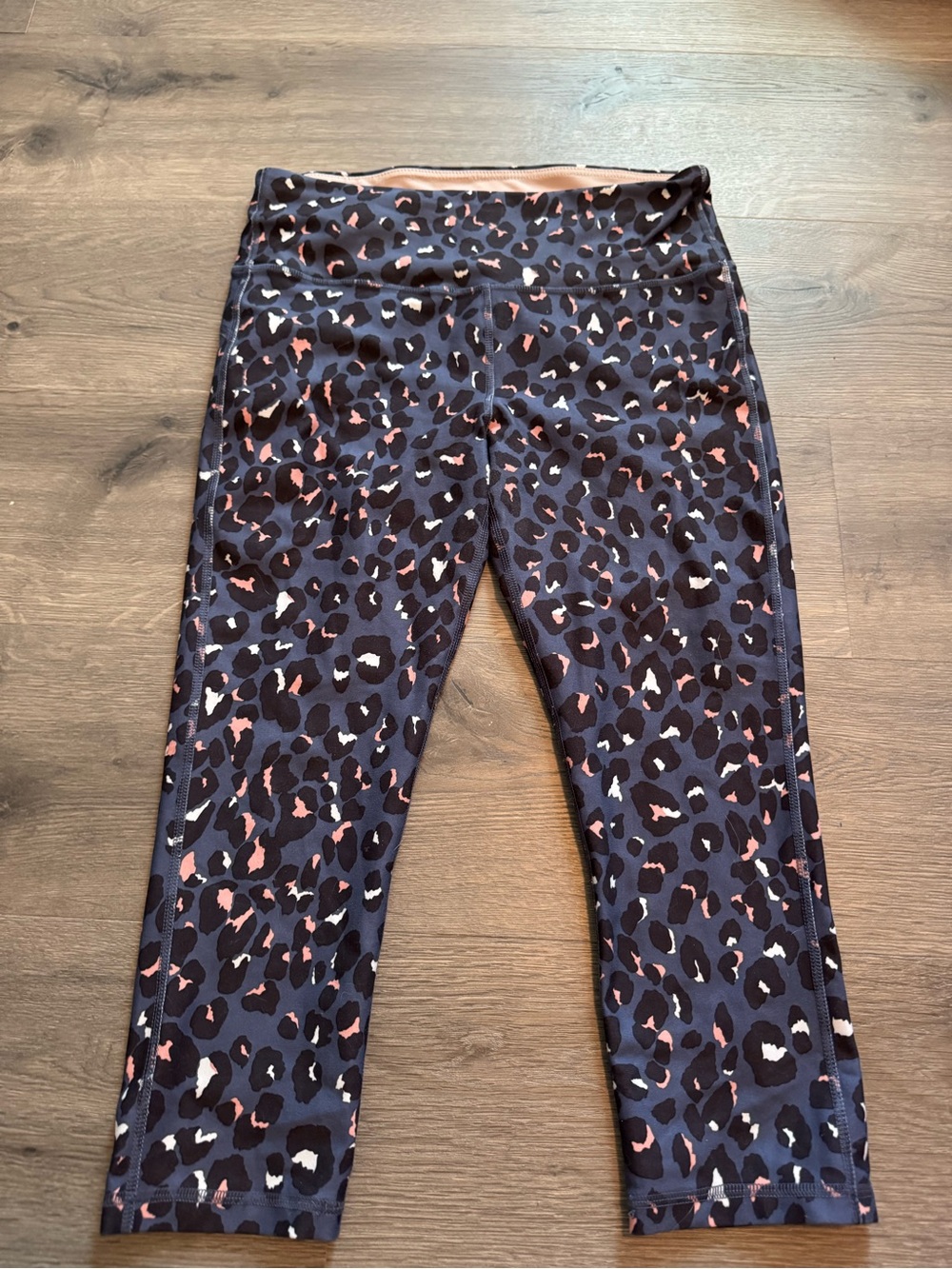 Marika sport leopard print leggings
